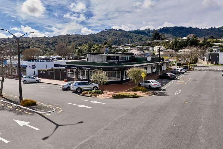 8-14 Evans Street and 25 Oates Street Stokes Valley_17