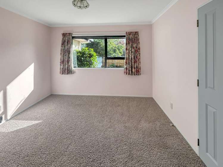 15 Cody Crescent 10754_12