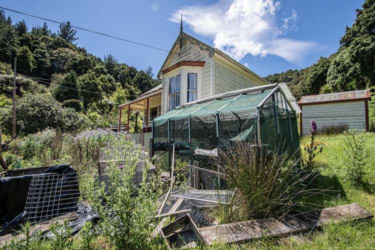 802 Russell Road Whakapara_1