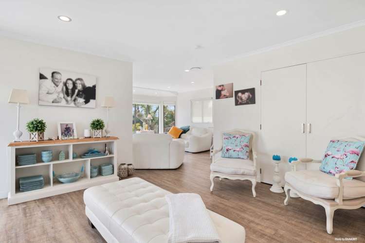 61 Alec Craig Way Gulf Harbour_6