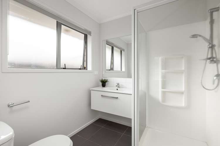 43 Benmore Crescent Pyes Pa_11