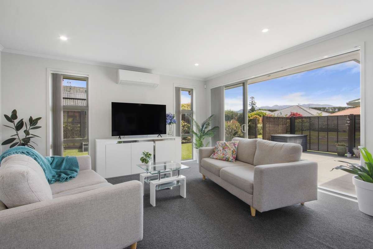 8 Gleneagles Drive_3