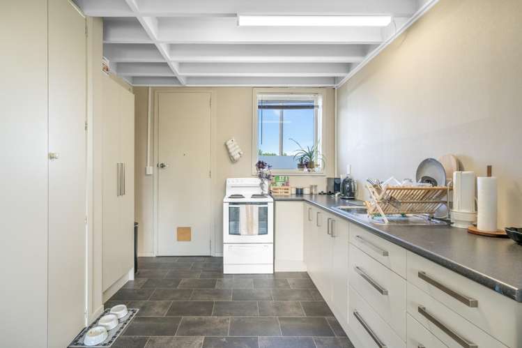 6/60 Beatrice Street Avenal_2