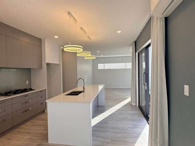 144 Godfrey Drive Orewa_2