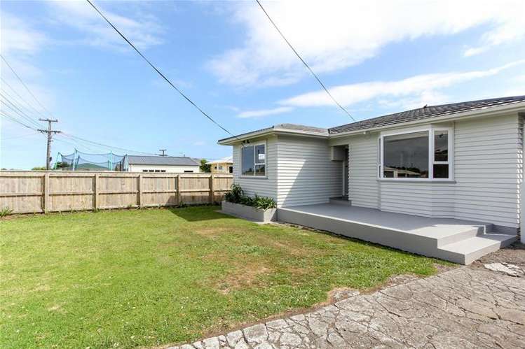 153 Ngamotu Road Spotswood_14