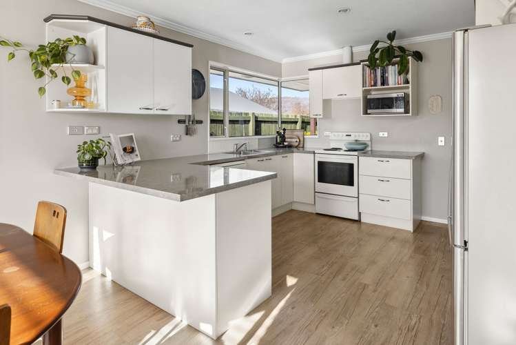 92 Mount Iron Drive Wanaka_8