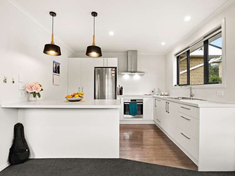 9 Bell Crescent Concord_5