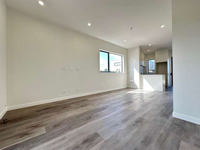 5 Pukanui Avenue Flat Bush_2