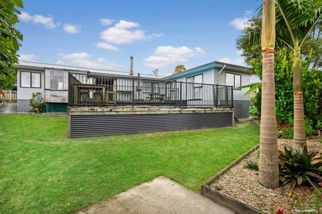 19 Kaikoura Street Henderson_1