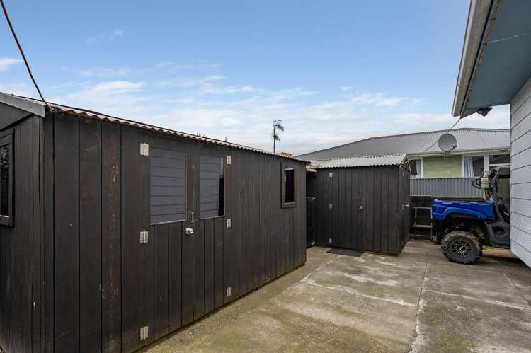 28 Neal Crescent Onekawa_13