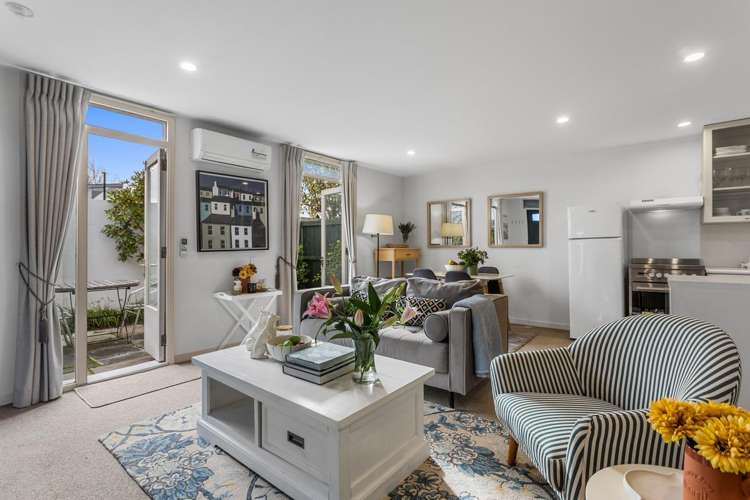 1/142 Rugby Street Merivale_5