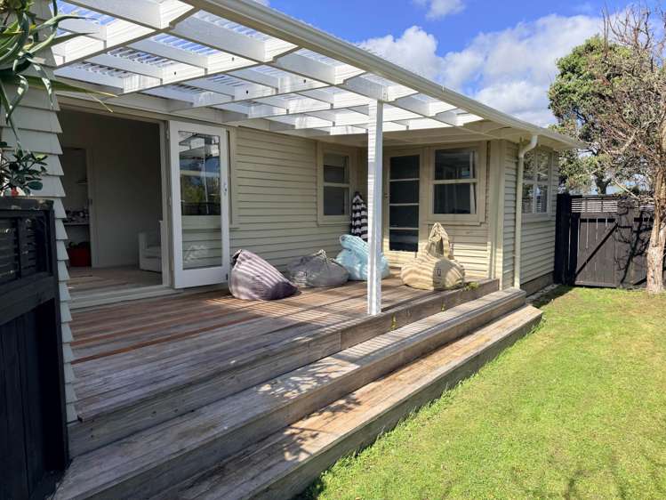 23 Sunkist Bay Road Beachlands_6