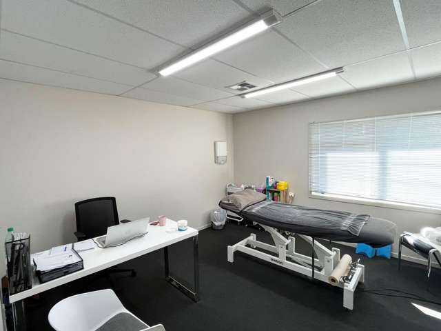 95 Thomas Road Rototuna_2