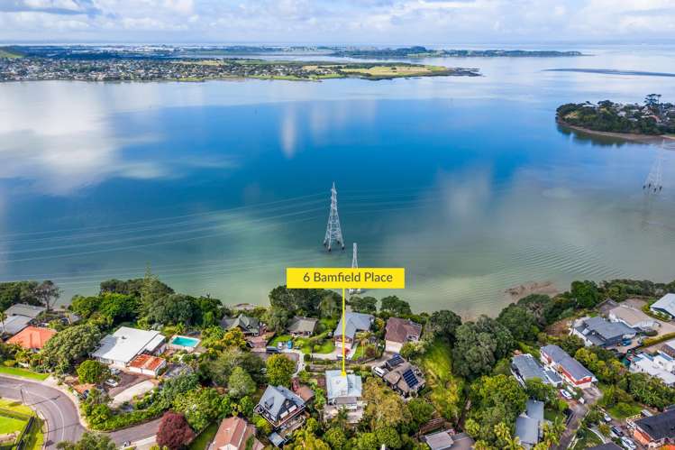 6 Bamfield Place Hillsborough_28