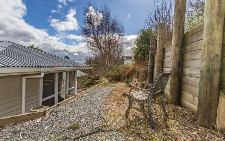 27b Foyle Street Ohakune_21