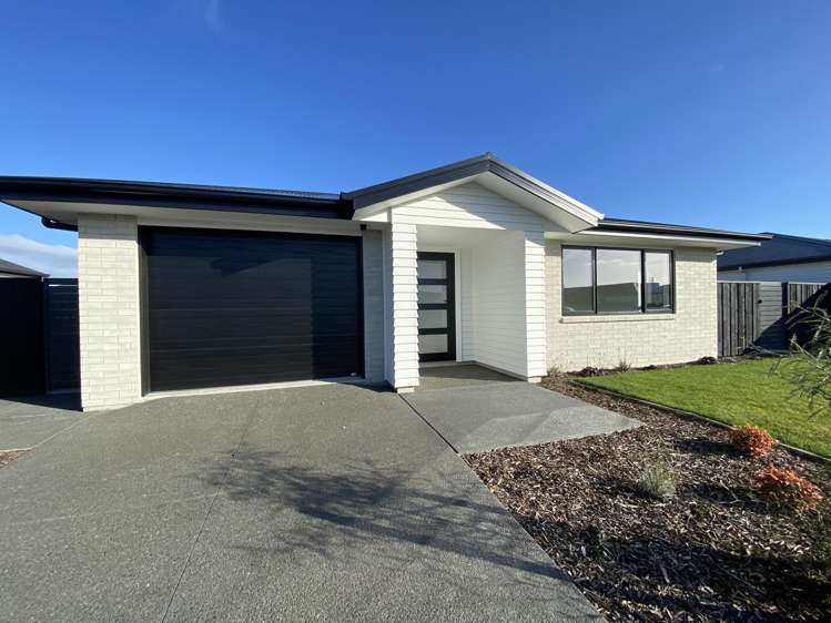 68 Benashet Drive Lincoln_2