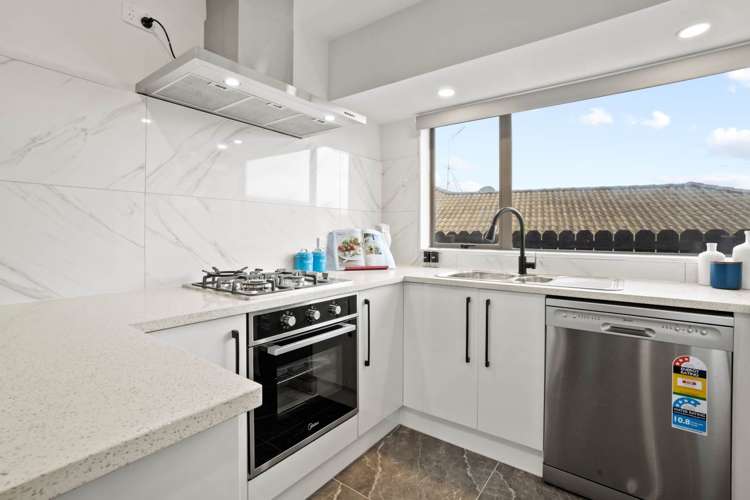 37 Rathmar Drive Manurewa_5