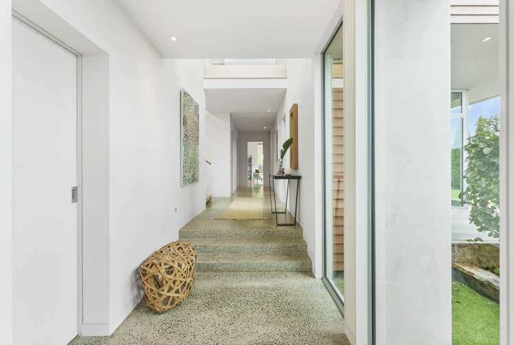 451 East Coast Road Murrays Bay_7