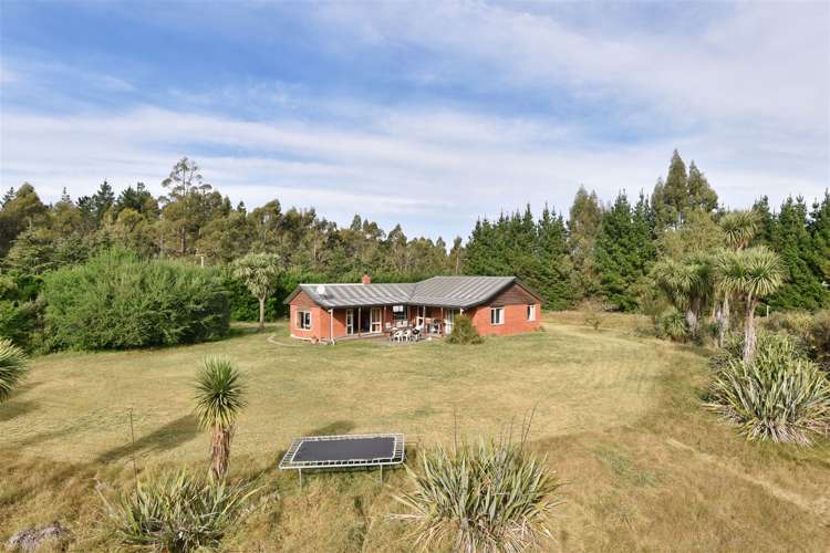 55 Scarlet Oak Drive_0