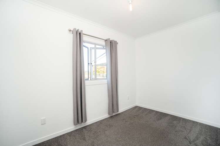 11 Stanway Road Halcombe_9