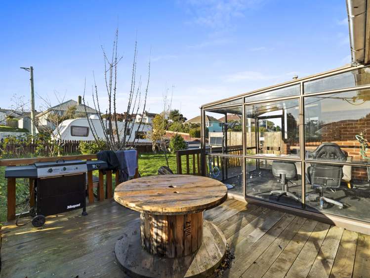 32 Panmure Avenue Calton Hill_16