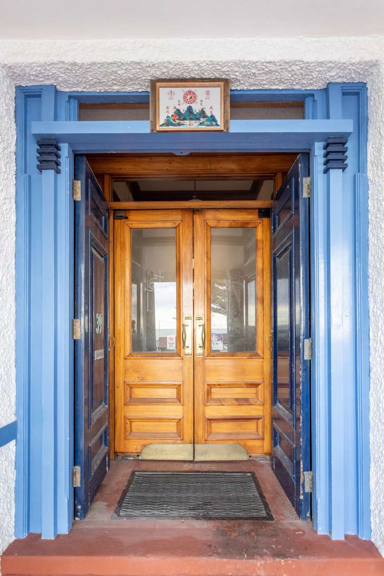 39 Marine Parade Bluff Hill_2