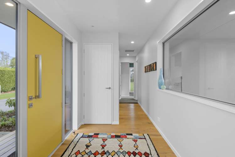 17 Churchlea Place Darfield_2