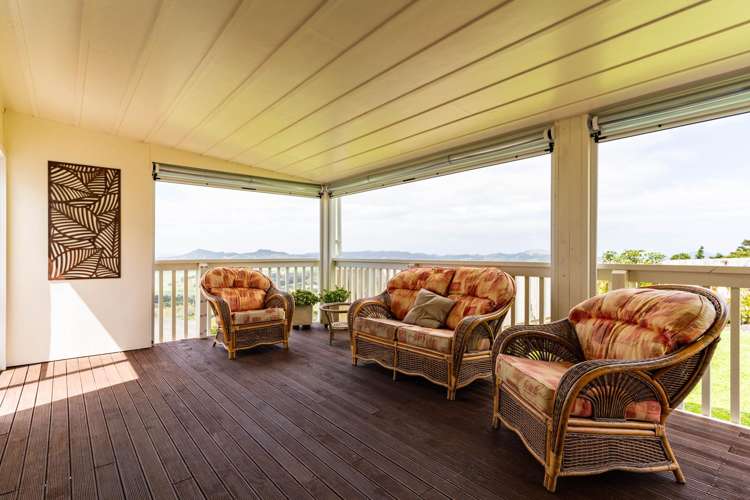 137 Going Road Matarau_4