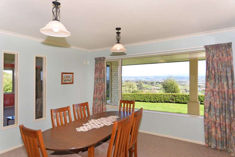 27 Hillplough Heights Richmond_10