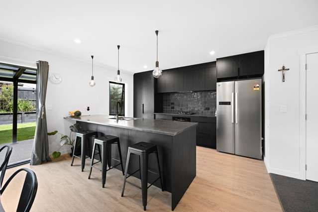 70 Maanihi Drive Rototuna North_2