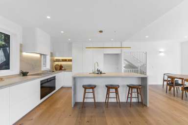 17 Asbury Crescent_2