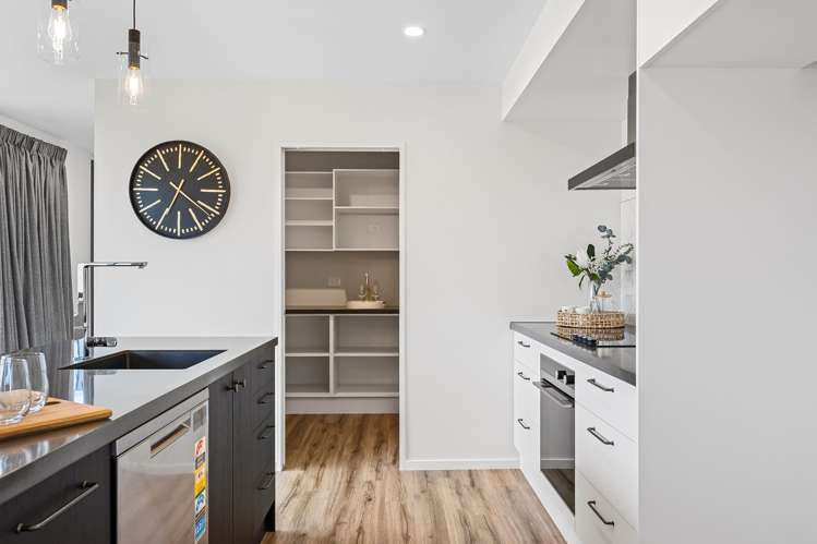 8 Edgar Way Rolleston_3