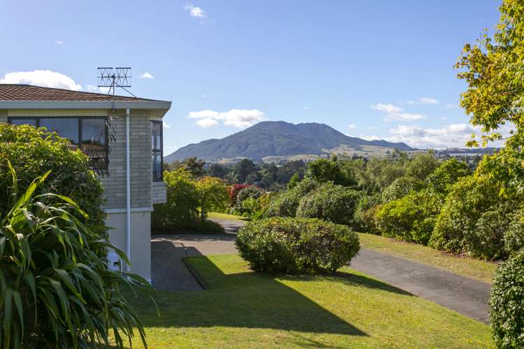 10 Kahurangi Drive Rangatira Park_14