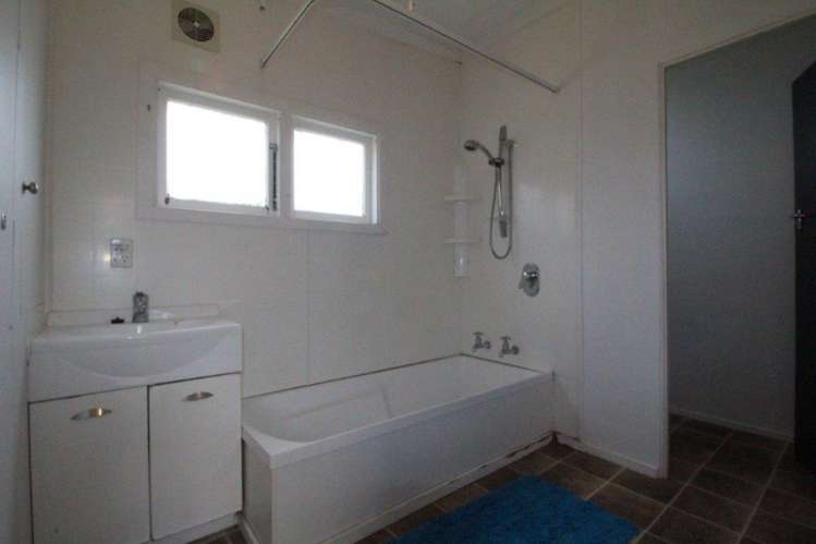 24 Folia Street Lumsden_4