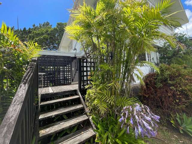 2 Bedroom, 1 bathroom Unit