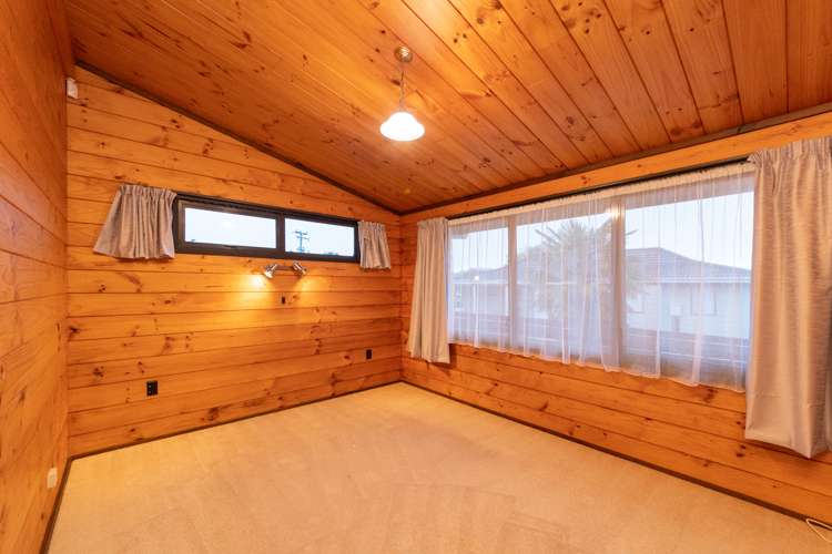 30 Fraser Drive Feilding_13