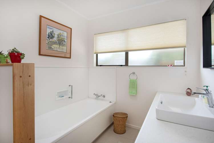 16 Kiwi Avenue Maunu_13