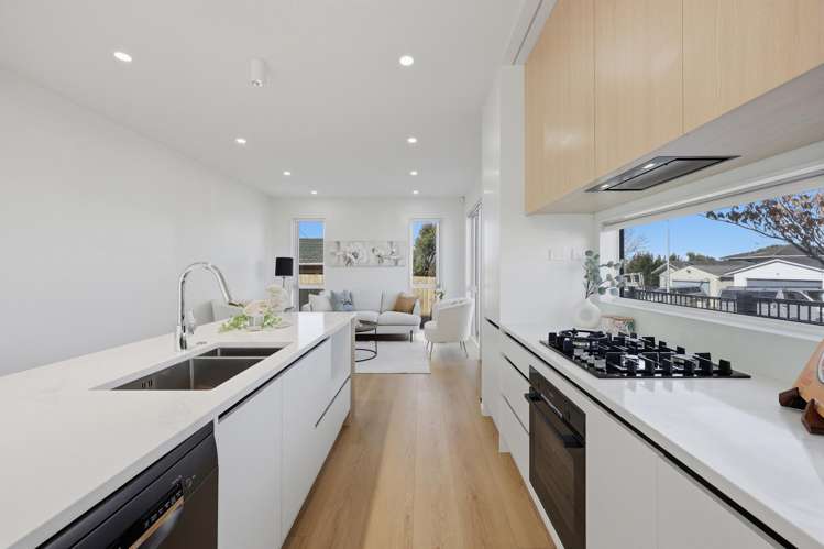 33 Sorrel Crescent Bucklands Beach_8