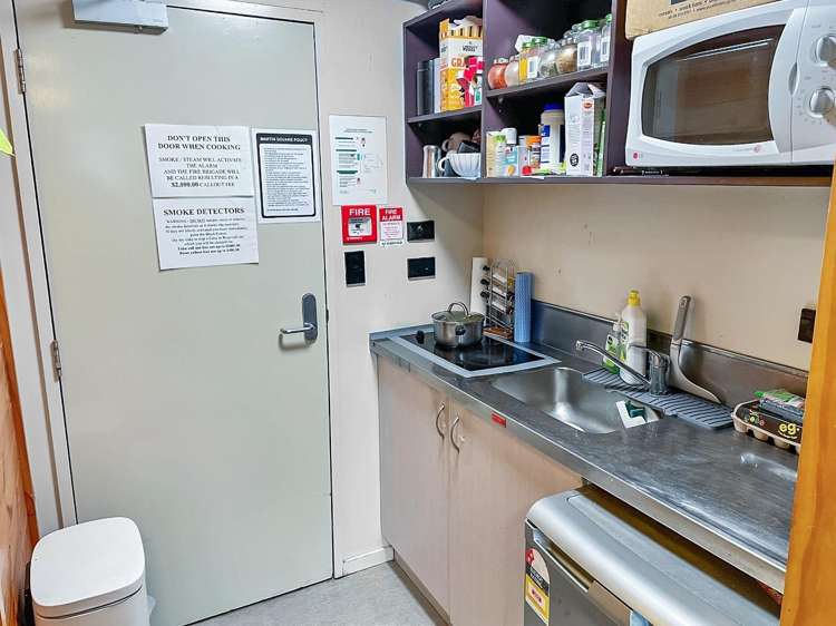 502/12 Martin Square Te Aro_2