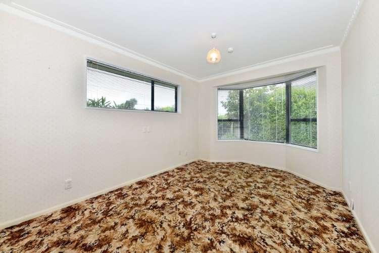 57 Regency Crescent Redwood_9