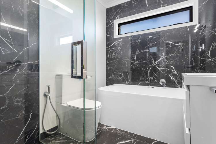 5 Karearea Drive Coastlands_13