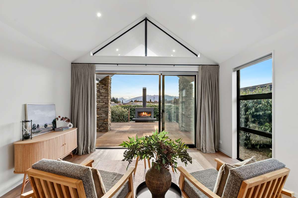 11 Campbell Road_5