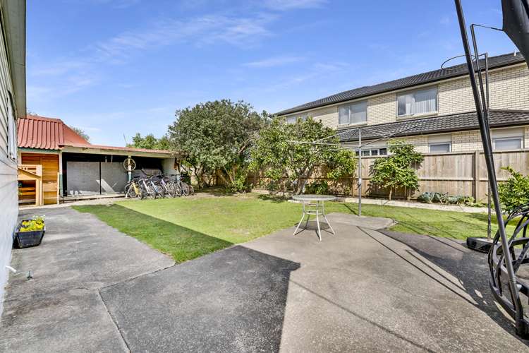 18 Hallberry Road Mangere East_16