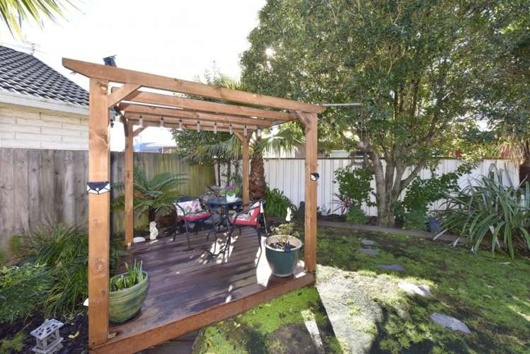 2/82 Lincoln Road Hillmorton_5
