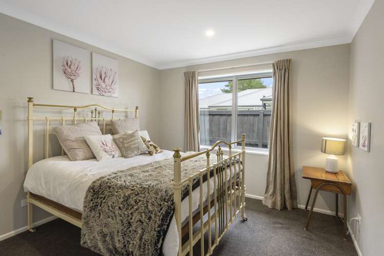 75 Hungerford Drive Rolleston_12