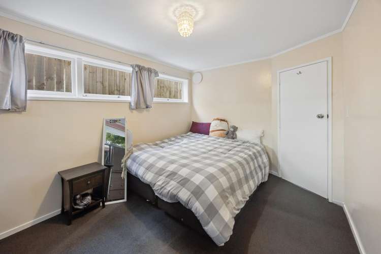 34 Marlborough Avenue Glenfield_13