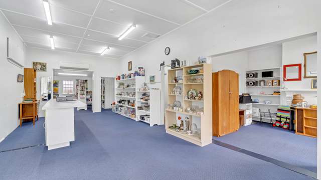 475 Worcester Street Linwood_1