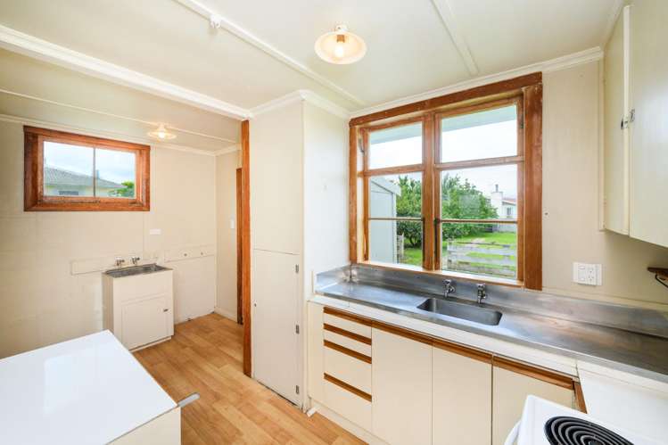 24 Main Street Marton_22