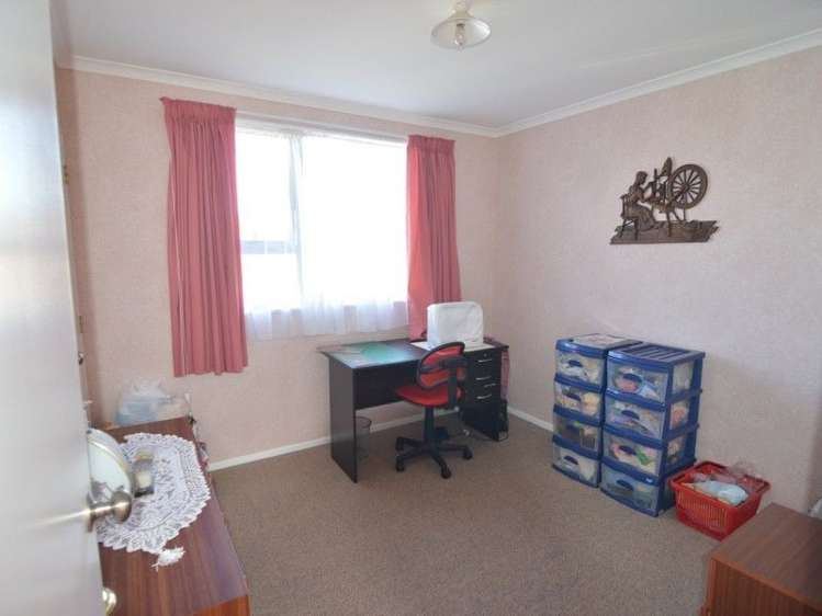 44 William Wong Place Carterton_5