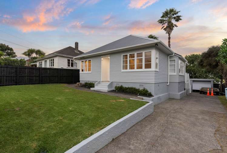 14 Prospect Terrace Pukekohe_1